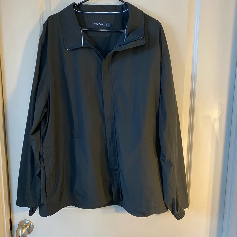 Nautica Black Zip up Windbreaker Jacket, size XL - Picture 11 of 11